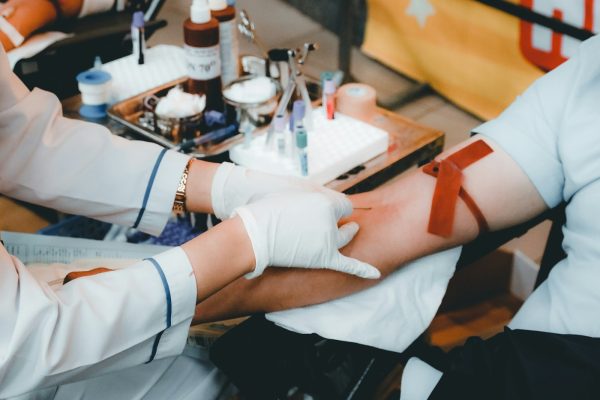Анемія: симптоми тканинної гіпоксії, індекси еритроцитів і пошук причини